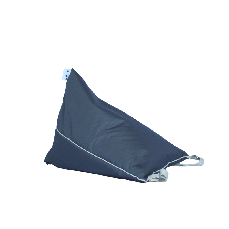 Respaldo de playa Triangular, una de las piezas del Conjunto Playa