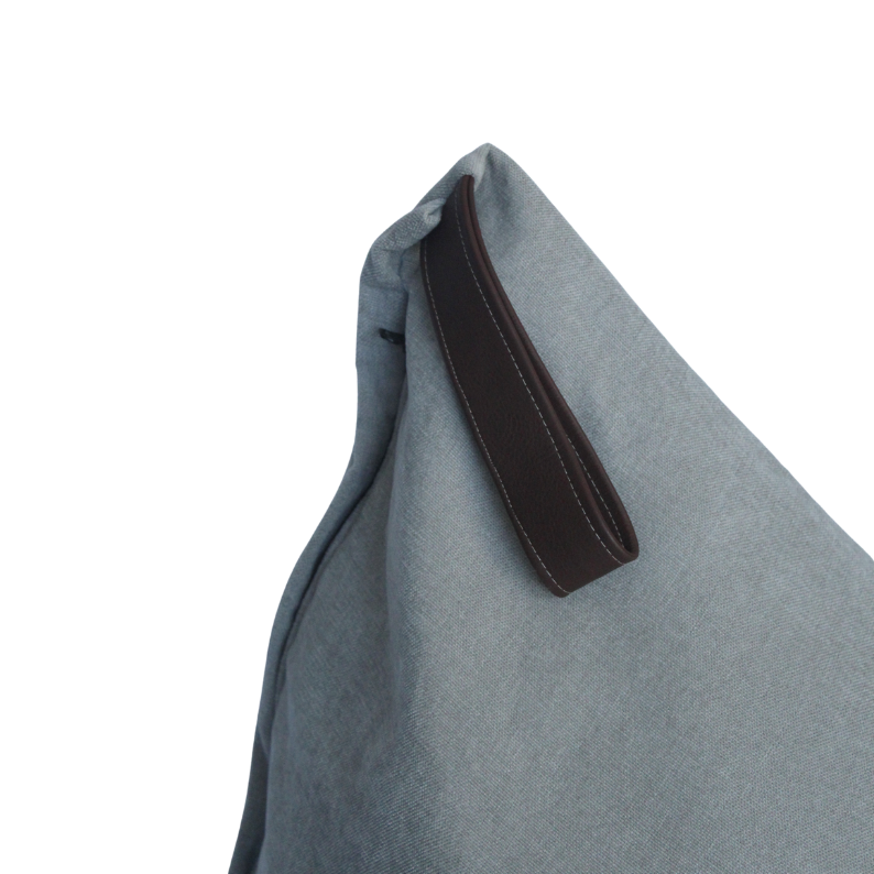 Cojín Triangular Interior