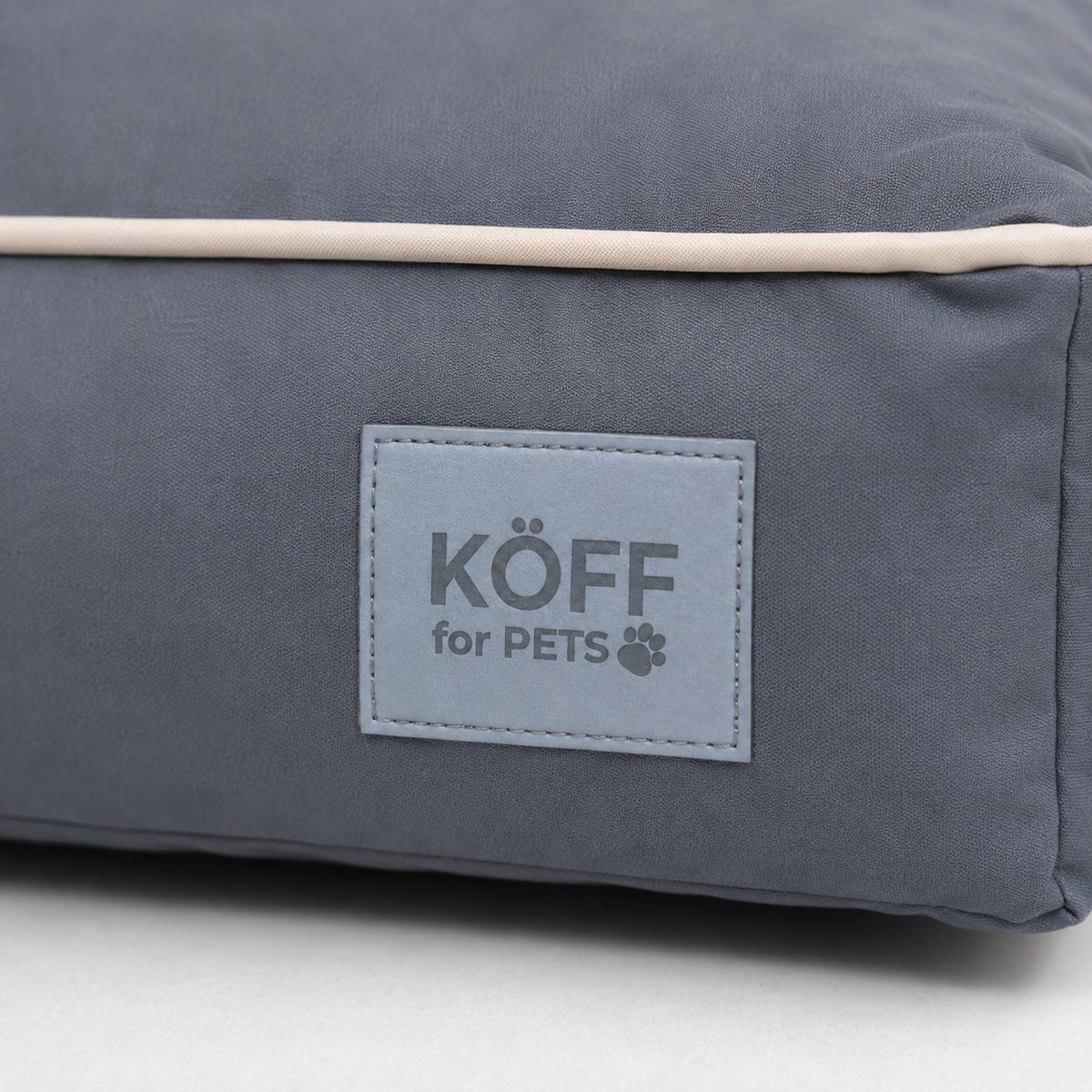 Gris Plomo — Etiqueta Köff for Pets de la Cama Köff Form Exterior