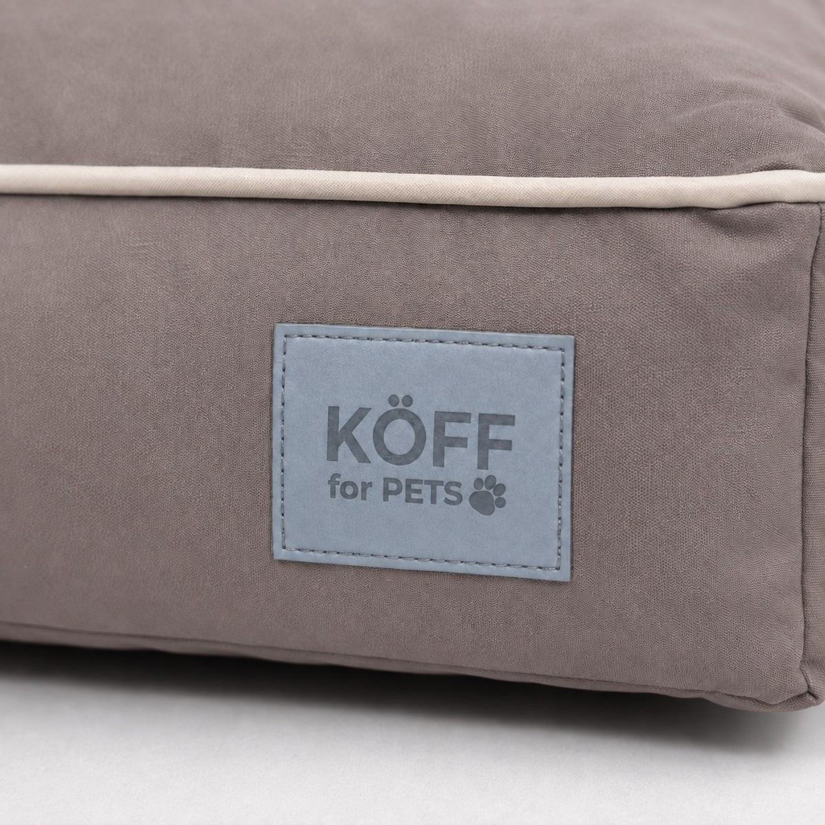 Taupe — Etiqueta Köff for Pets de la Cama Köff Form Exterior