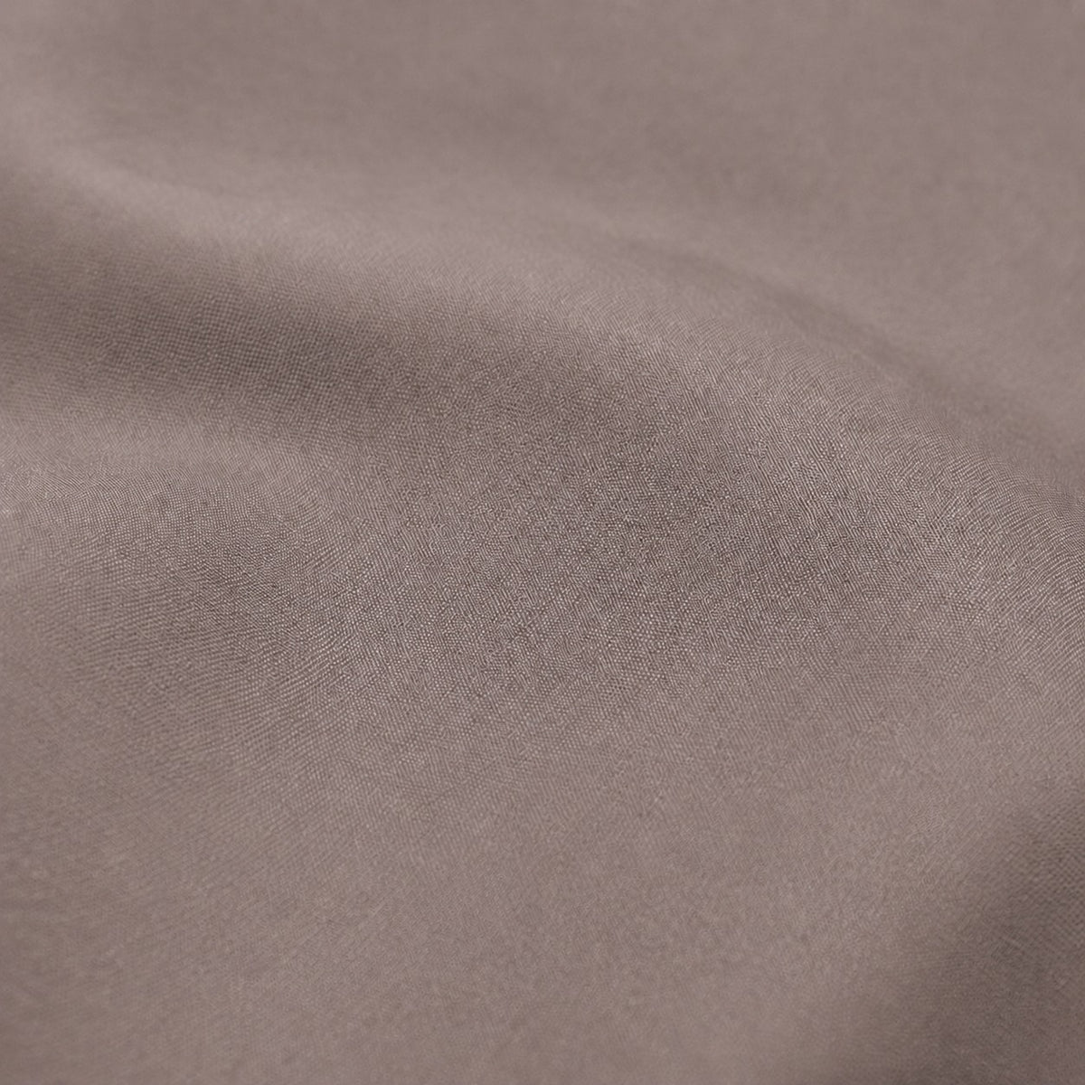 Taupe — Detalle de la tela Solaris de la Cama Köff Form Exterior
