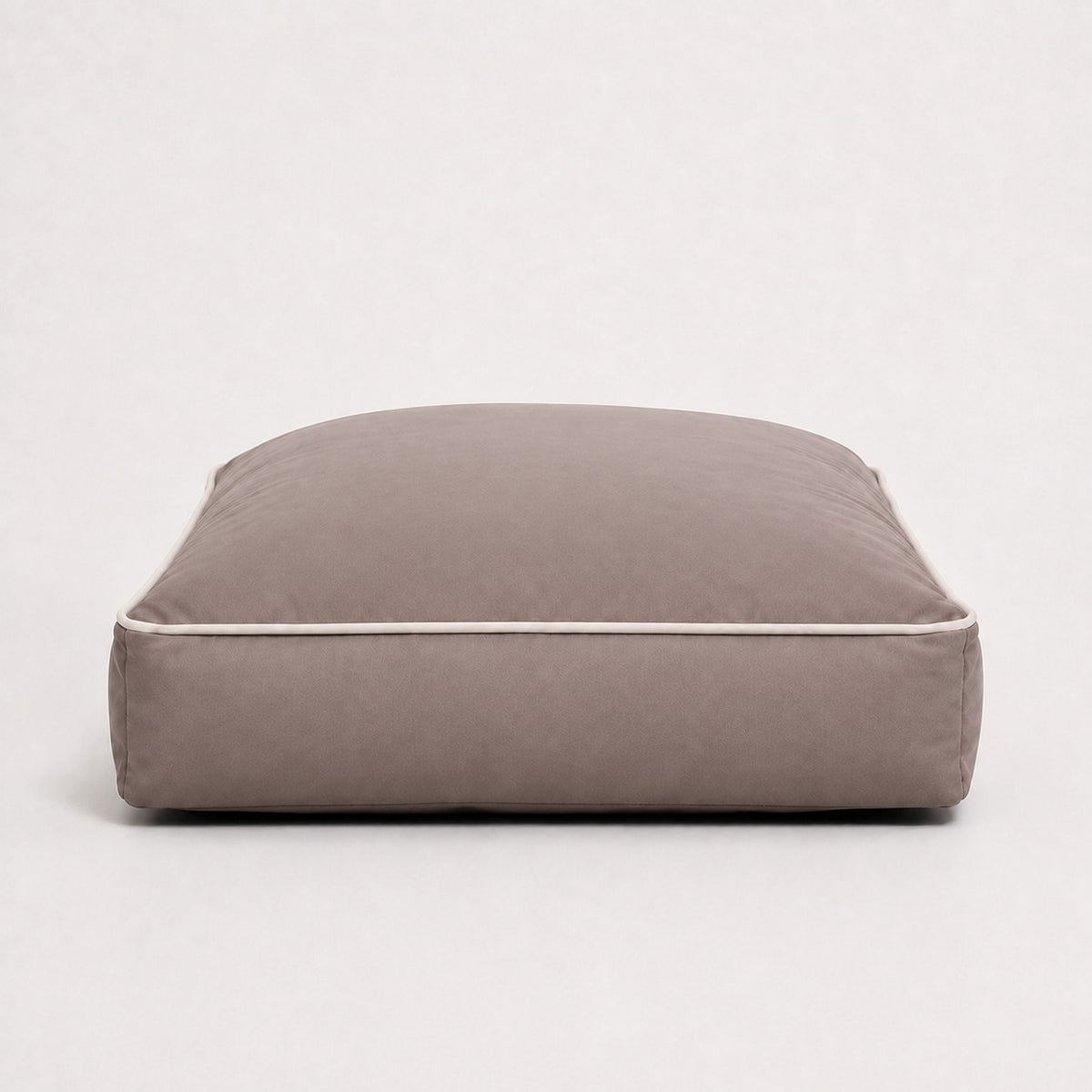 Taupe — Perfil de la Cama Köff Form Exterior, donde se ve el alto de la plancha