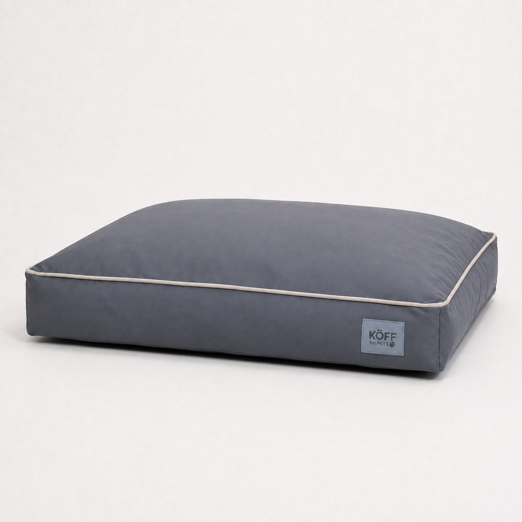Gris Plomo — Cama Köff Form Exterior, vista de tres cuartos