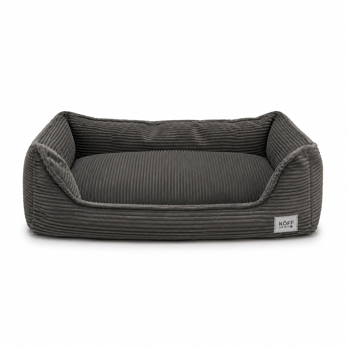 Talla M · 90 × 60 cm — Cama Köff Suite Cotelé en gris carbón, vista de tres cuartos sobre fondo blanco